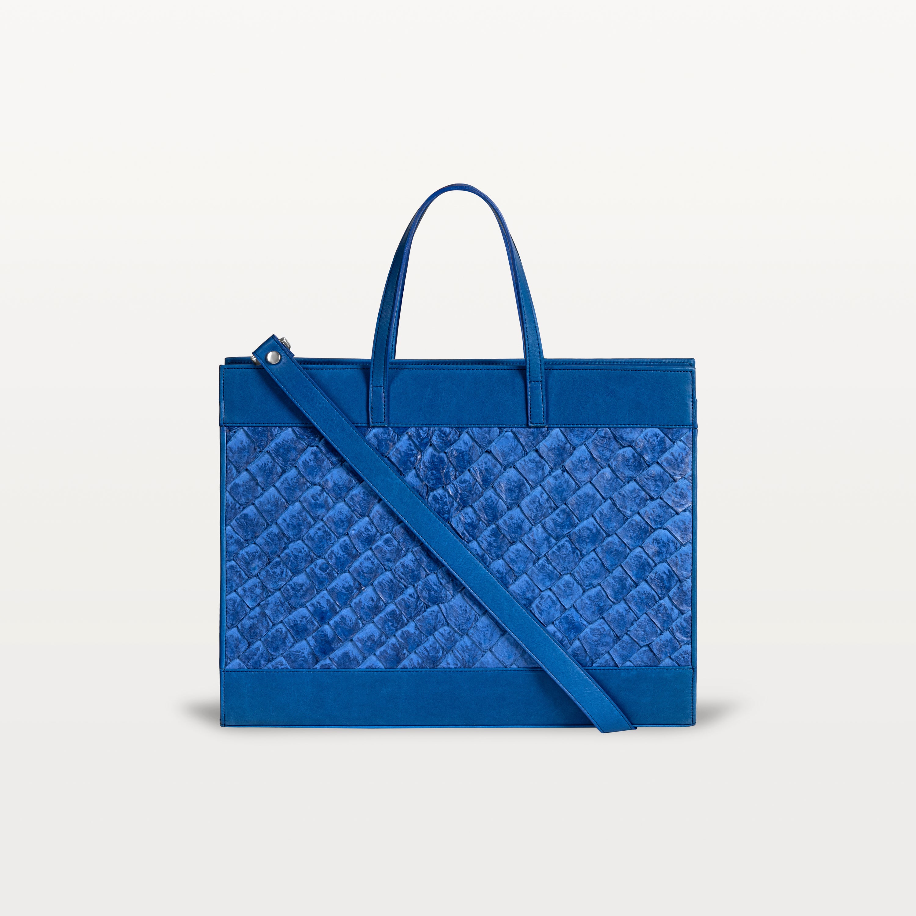 Braemar Tote in Cobalt Pirarucu