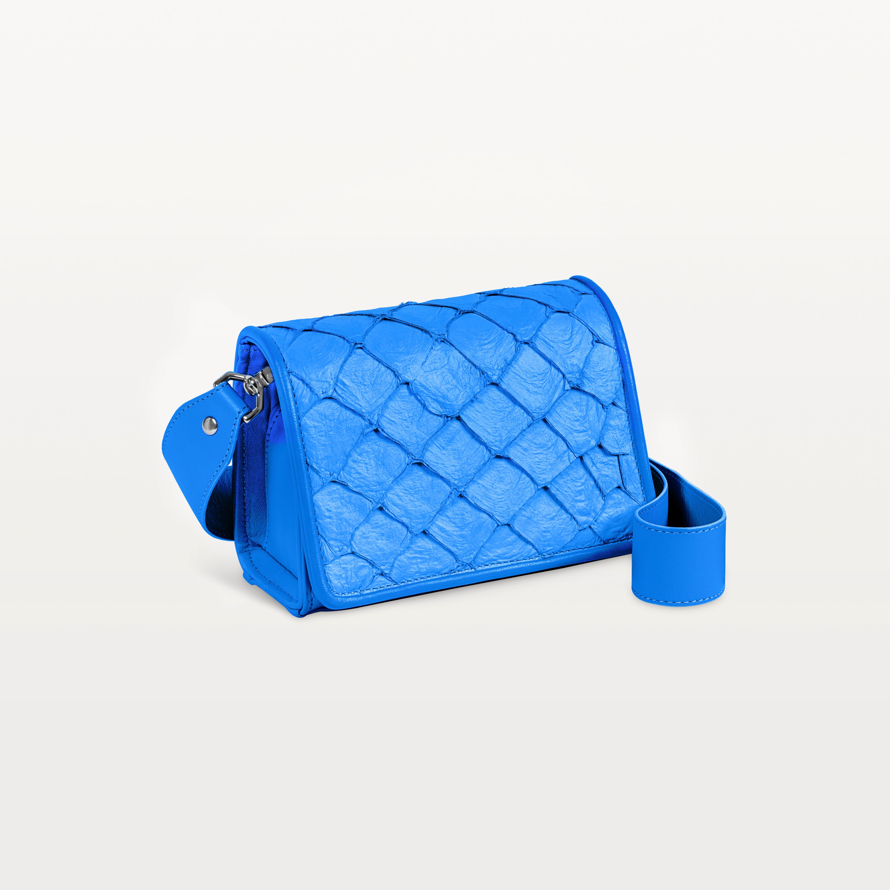 Lola in Cobalt Pirarucu