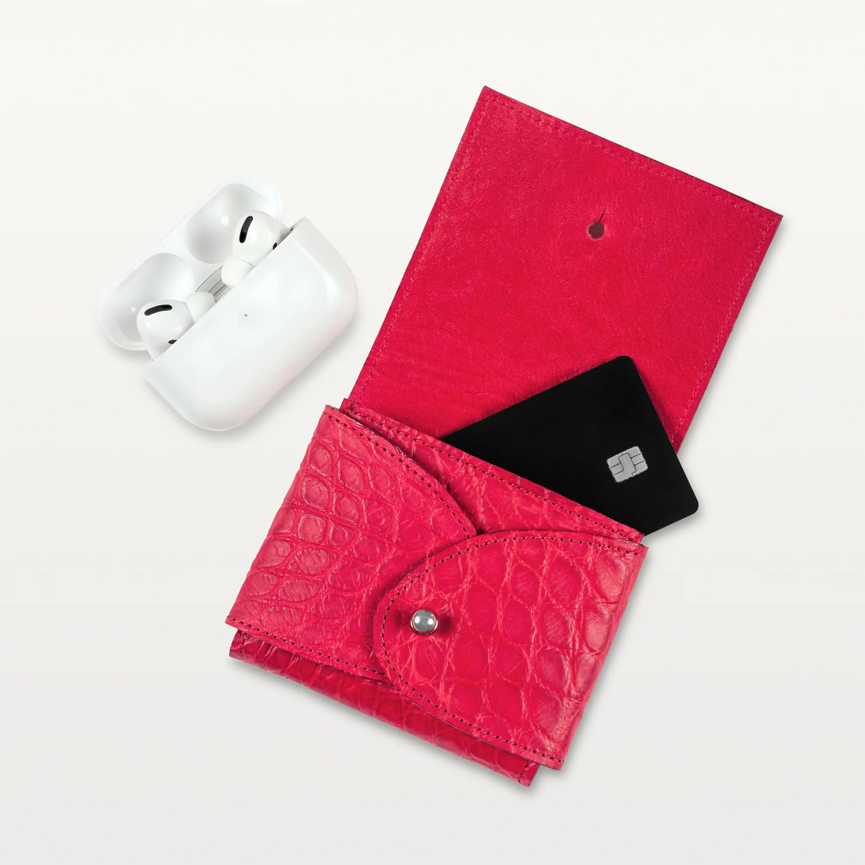 Luna Card Holder in Red Alligator