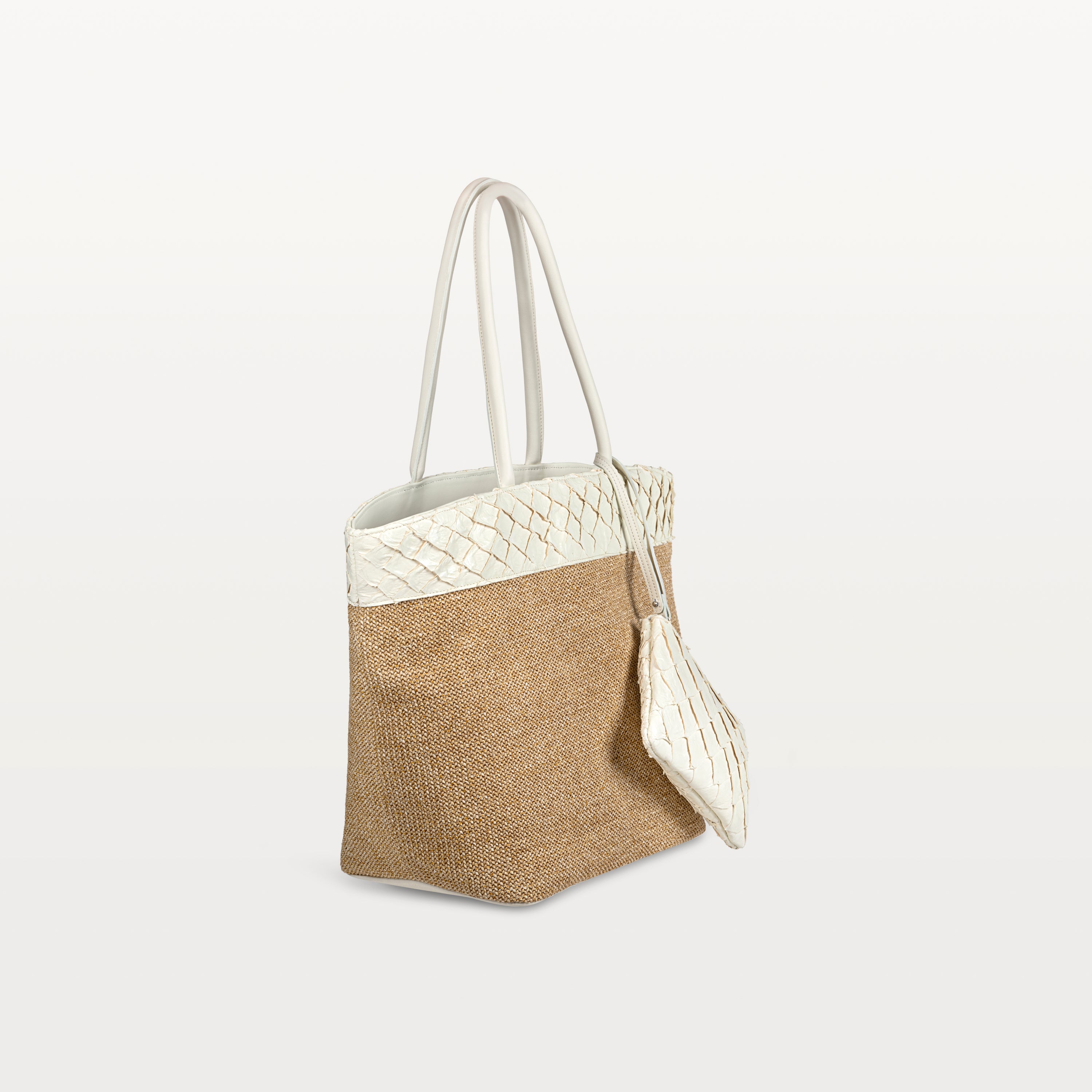 Rio Beach Bag in Clay White Pirarucu