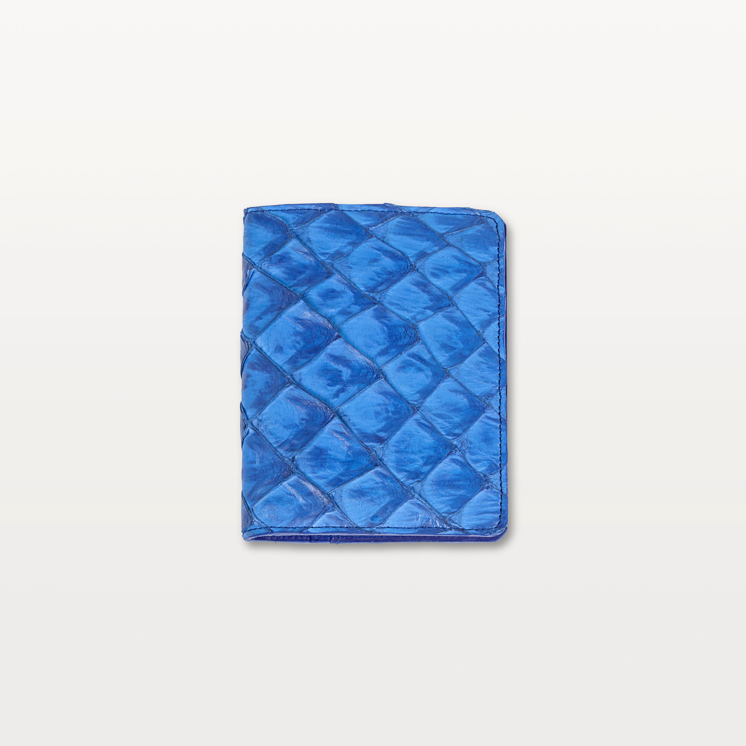 Passport Holder in Cobalt Pirarucu